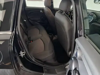 MINI Cooper 2019 - 16500 EUR, 80000 km - AUTO.MOTO.pt - 80000km - foto 48 de 52