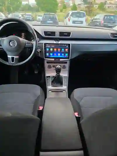 Volkswagen Passat Variant 2011 - 5999 EUR, 264000 km - 264000km - foto 9 de 12