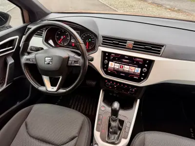 SEAT Arona 2018 - 18500 EUR, 136000 km - AUTO.MOTO.pt - 136000km - foto 17 de 28