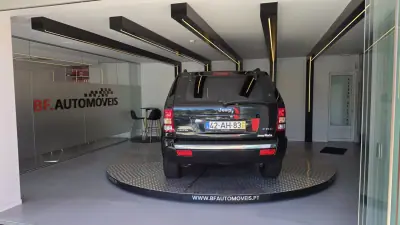 Jeep Grand Cherokee 2005 - 19900 EUR, 267367 km - 267367km - foto 15 de 52