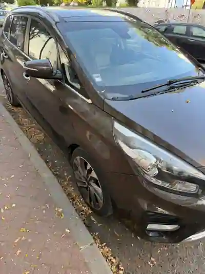 Kia Carens 2018 - 13500 EUR, 111520 km - 111520km - foto 3 de 15
