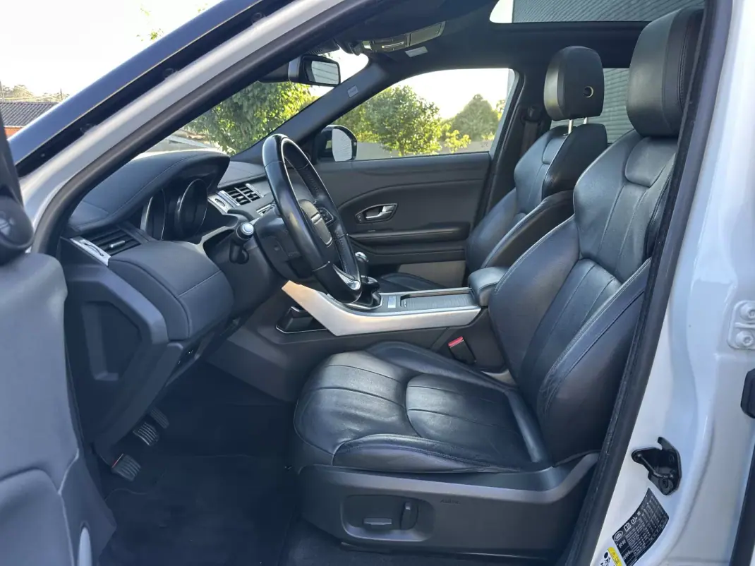 Land Rover Range Rover Evoque 2016 - 19900 EUR, 189000 km - AUTO.MOTO.pt - 189000km - foto 40 de 62
