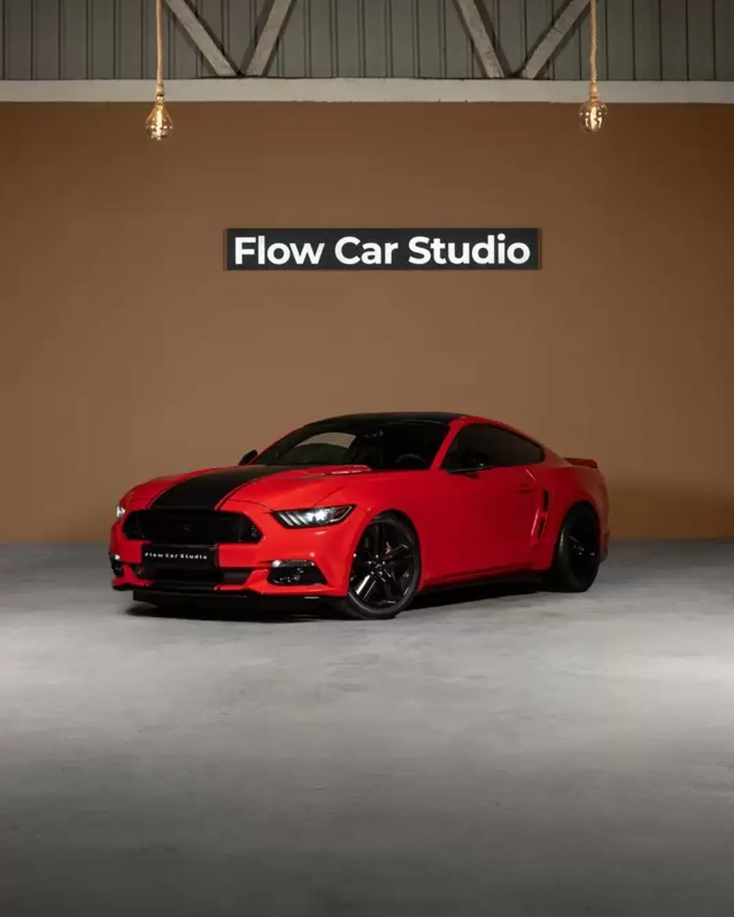 Ford Mustang 2016 - 46950 EUR, 108000 km - AUTO.MOTO.pt - 108000km - foto 1 de 31