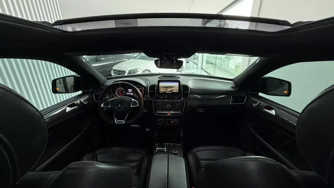 Mercedes-Benz GLE 63 AMG 2015 - 99990 EUR, 149475 km - AUTO.MOTO.pt - 149475km - foto 20 de 42