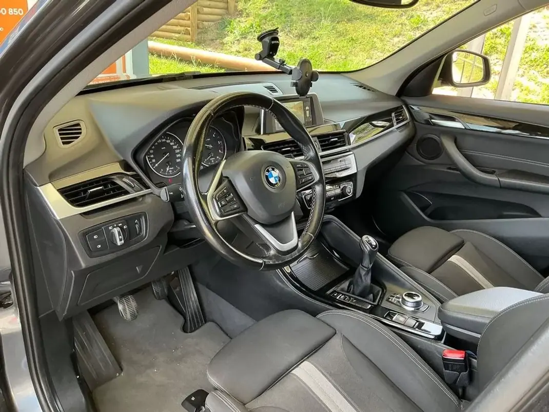 BMW X1 2017 - 18990 EUR, 132432 km - 132432km - foto 7 de 13