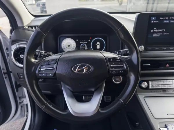 Hyundai Kauai 2023 - 20990 EUR, 73000 km - 73000km - foto 18 de 39