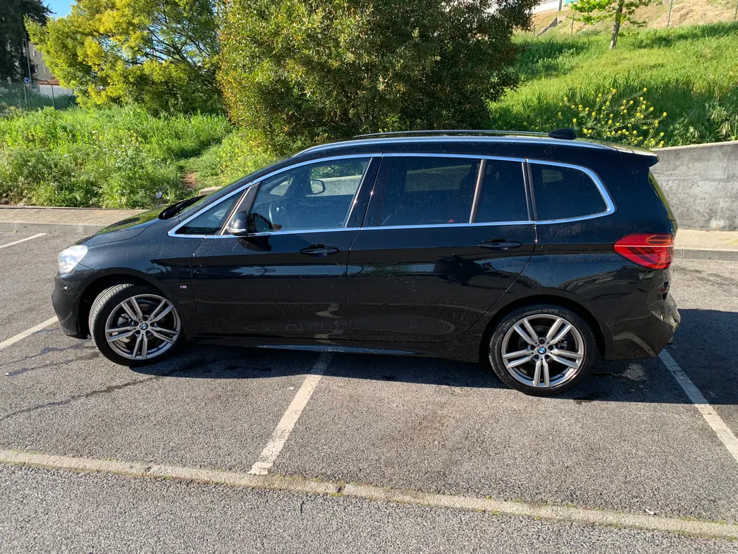 BMW 216 Gran Tourer 2015 - 12000 EUR, 185000 km - AUTO.MOTO.pt - 185000km - foto 7 de 20