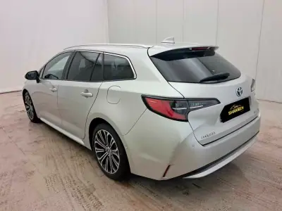 Toyota Corolla Touring Sports 2022 - 23890 EUR, 76186 km - foto 4 de 10