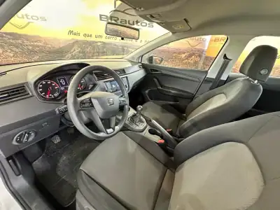 SEAT Ibiza 2020 - 12500 EUR, 116000 km - AUTO.MOTO.pt - 116000km - foto 8 de 14
