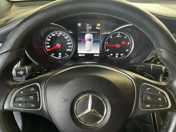 Mercedes-Benz GLC 220 2017 - 31900 EUR, 155916 km - AUTO.MOTO.pt - 155916km - foto 19 de 25