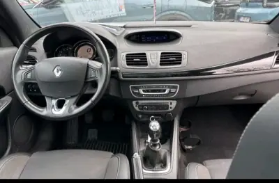 Renault Mégane CC 2015 - 8900 EUR, 141069 km - 141069km - foto 3 de 9