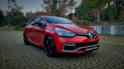 Renault Clio 2014 - 17700 EUR, 146000 km - AUTO.MOTO.pt - 146000km - foto 23 de 23