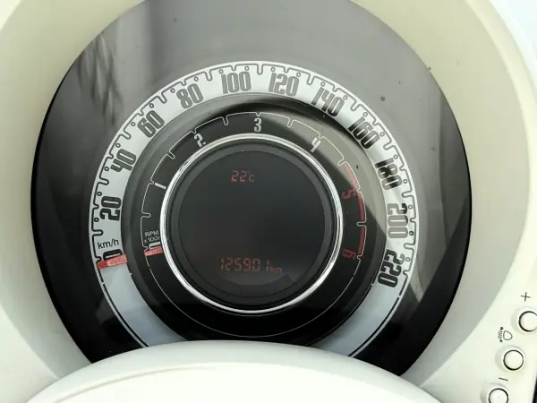 Fiat 500 2018 - 10850 EUR, 125901 km - 125901km - foto 7 de 14