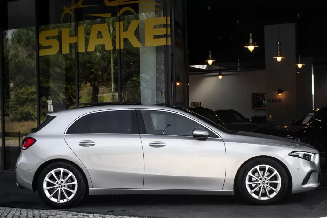 Mercedes-Benz A 180 2019 - 22450 EUR, 102667 km - AUTO.MOTO.pt - 102667km - foto 5 de 48