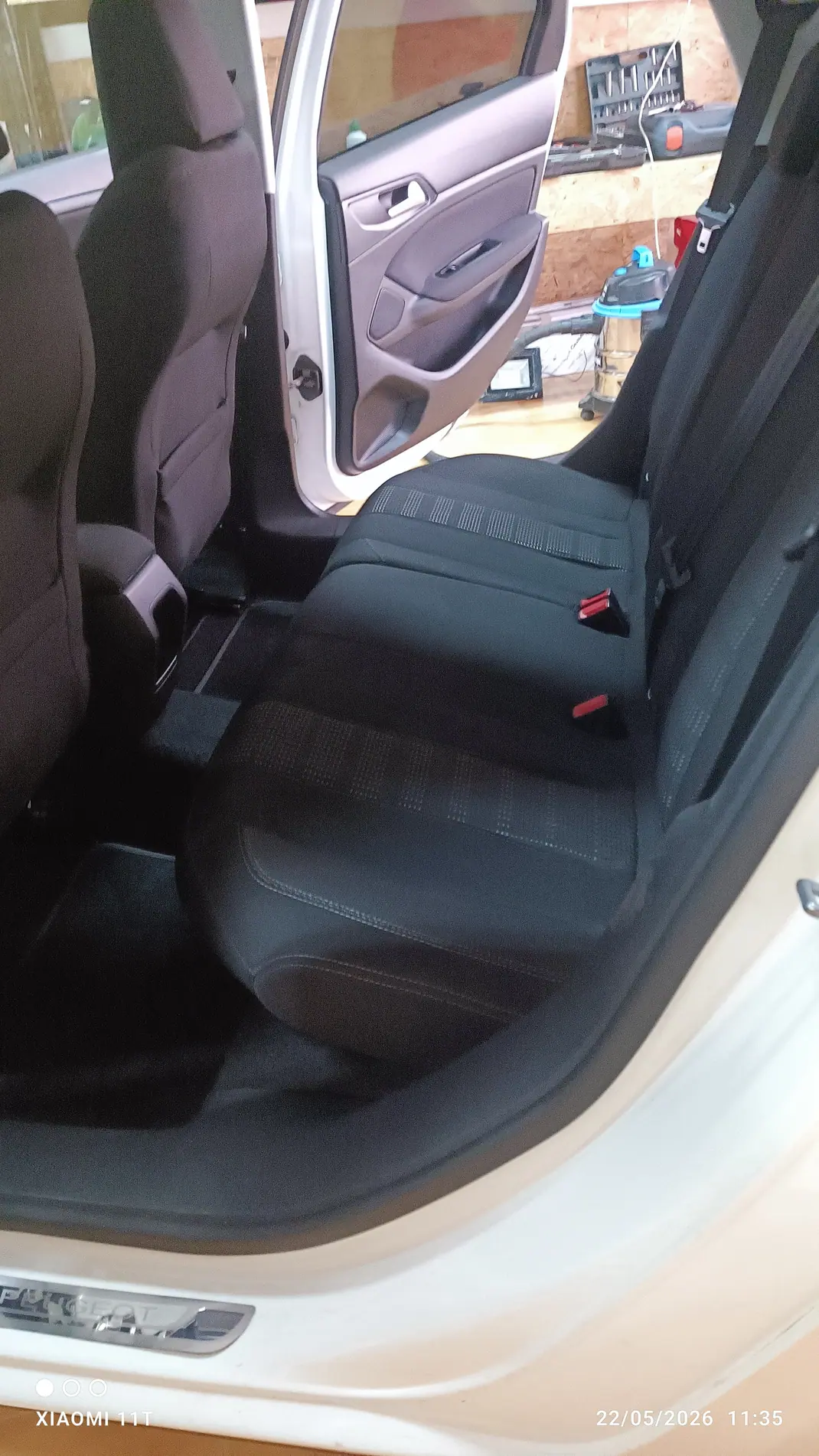 Peugeot 308 SW 2015 - 7000 EUR, 180000 km - 180000km - foto 5 de 10