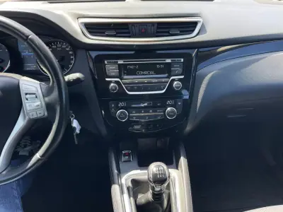 Nissan Qashqai 2015 - 13990 EUR, 144375 km - AUTO.MOTO.pt - 144375km - foto 13 de 18