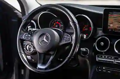Mercedes-Benz C 220 2014 - 11750 EUR, 324000 km - 324000km - foto 11 de 15