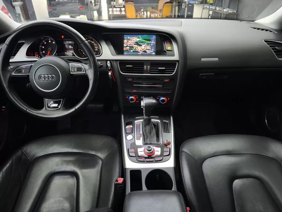 Audi A5 2013 - 22450 EUR, 157412 km - 157412km - foto 24 de 49