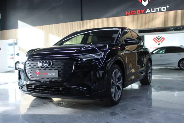 Audi Q4 Sportback e-tron 2022 — photo 3 of 29