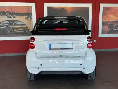 Smart Fortwo Cabrio 2012 - 8990 EUR, 101606 km - AUTO.MOTO.pt - 101606km - foto 11 de 19