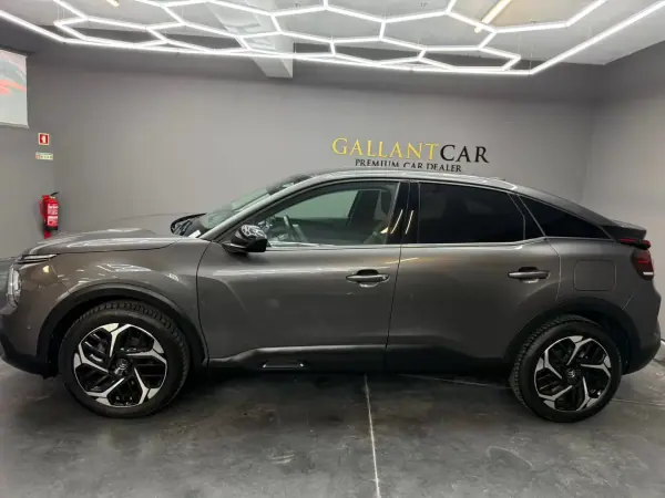 Citroën C4 2023 - 18800 EUR, 36418 km - AUTO.MOTO.pt - 36418km - foto 4 de 19