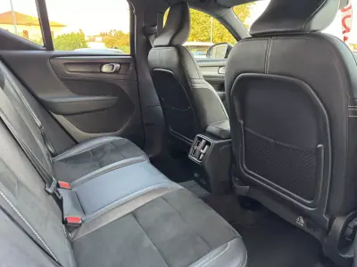 Volvo XC 40 2021 - 31500 EUR, 77000 km - AUTO.MOTO.pt - 77000km - foto 16 de 47