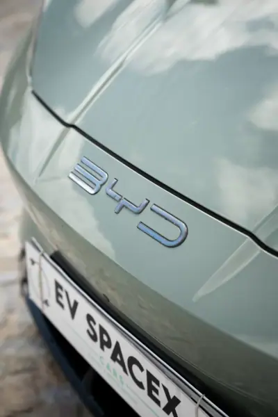 BYD Seal 2024 - 41900 EUR, 90000 km - AUTO.MOTO.pt - 90000km - foto 11 de 32