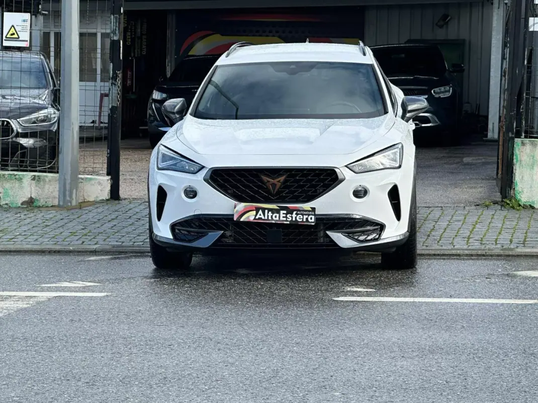 Cupra Formentor 2022 - 28900 EUR, 113061 km - AUTO.MOTO.pt - 113061km - foto 9 de 26