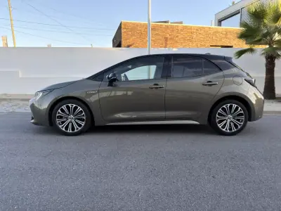 Toyota Corolla 2020 - 20500 EUR, 147558 km - foto 5 de 19