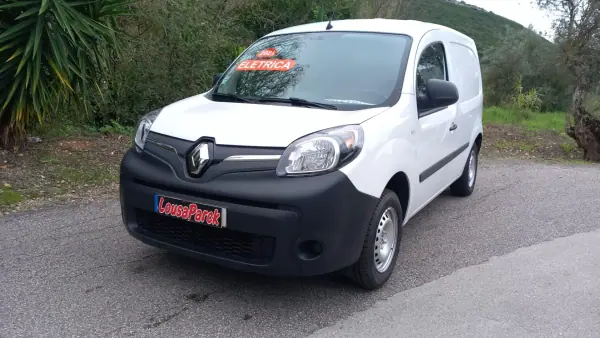 Renault Kangoo 2021 - 19500 EUR, 92500 km - AUTO.MOTO.pt - 92500km - foto 11 de 17