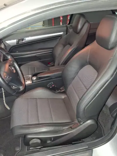 Mercedes-Benz E 250 2009 - 14790 EUR, 201614 km - 201614km - foto 12 de 15