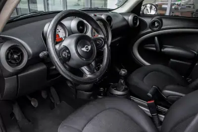 MINI Countryman 2012 - 9990 EUR, 264197 km - AUTO.MOTO.pt - 264197km - foto 19 de 27