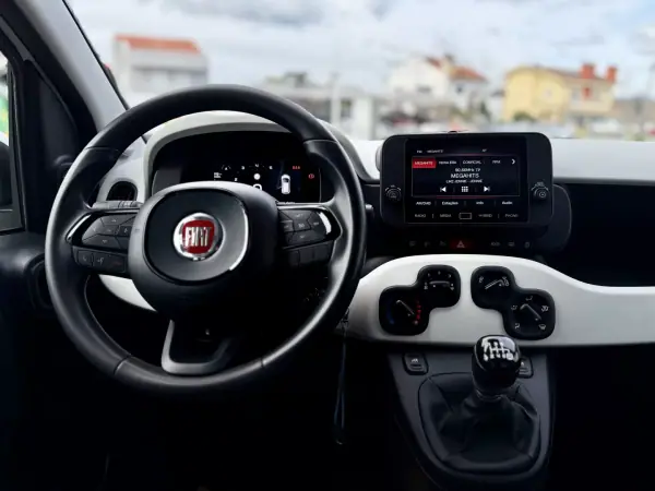 Fiat Panda 2025 - 13950 EUR, 14000 km - AUTO.MOTO.pt - 14000km - foto 16 de 28