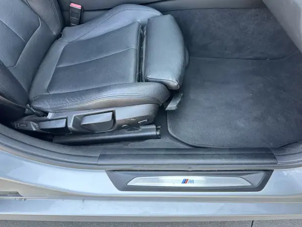BMW 320 2016 - 21400 EUR, 220000 km - AUTO.MOTO.pt - 220000km - foto 48 de 50