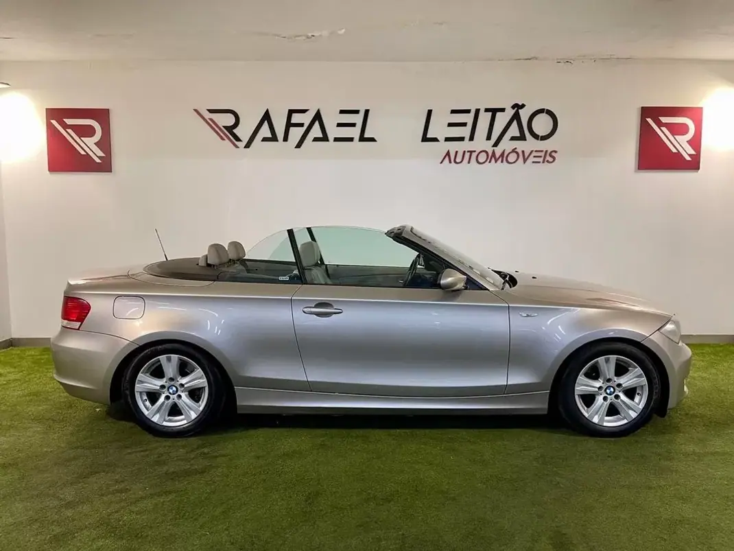 BMW 118 2008 - 10900 EUR, 149000 km - AUTO.MOTO.pt - 149000km - foto 7 de 34
