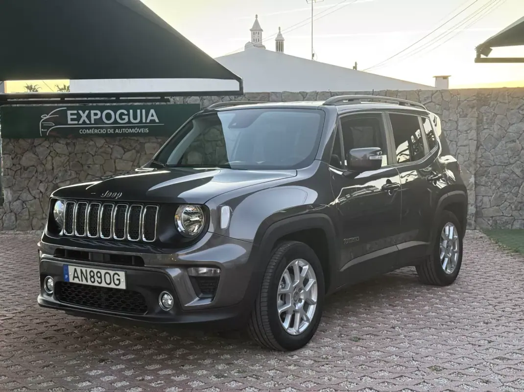 Jeep Renegade 2022 - 20300 EUR, 55484 km - AUTO.MOTO.pt - 55484km - foto 1 de 15