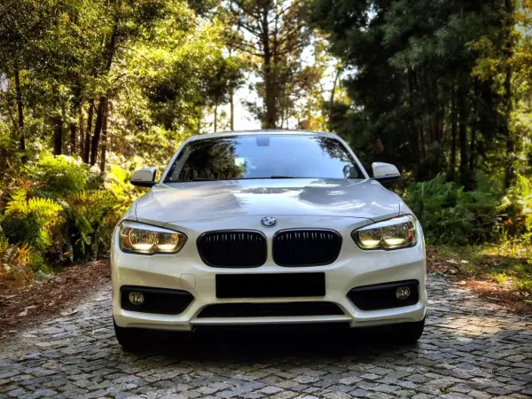 BMW 116 2017 - 12900 EUR, 205000 km - AUTO.MOTO.pt - 205000km - foto 2 de 25