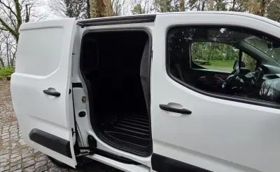 Peugeot 2021 - 12250 EUR, 171000 km - AUTO.MOTO.pt - 171000km - foto 17 de 20