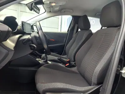 Peugeot 208 2020 - 17900 EUR, 94355 km - AUTO.MOTO.pt - 94355km - foto 22 de 23