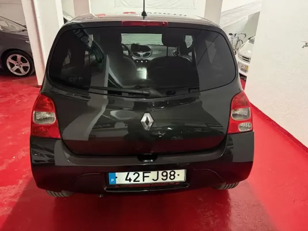 Renault Twingo 2008 - 5250 EUR, 105000 km - AUTO.MOTO.pt - 105000km - foto 5 de 31