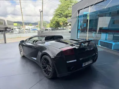 Lamborghini Gallardo 2006 - 145000 EUR, 63000 km - AUTO.MOTO.pt - 63000km - foto 7 de 20