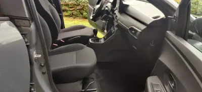 Dacia Sandero 2025 - 16990 EUR, 2000 km - AUTO.MOTO.pt - 2000km - foto 17 de 39