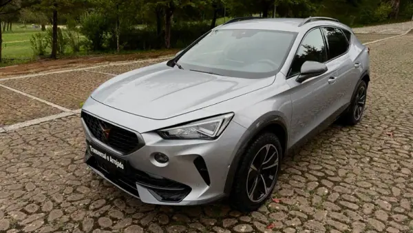 Cupra Formentor 2021 - 25750 EUR, 51000 km - AUTO.MOTO.pt - 51000km - foto 2 de 19