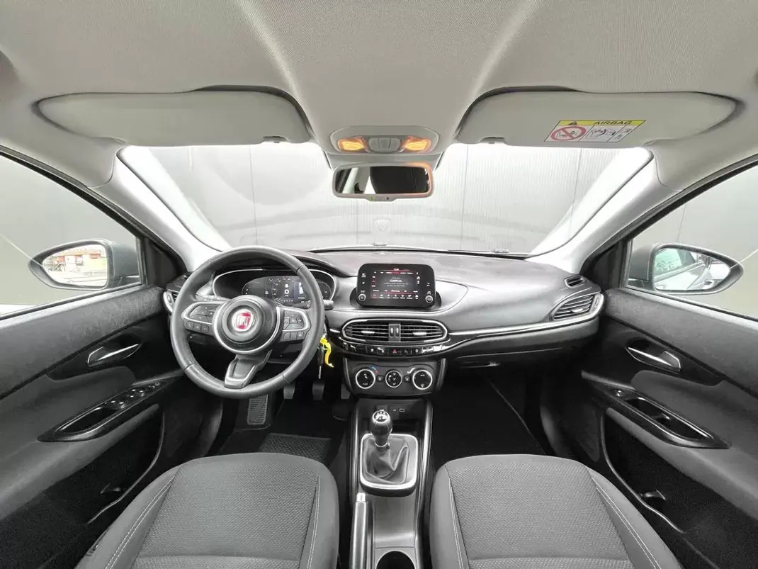 Fiat Tipo 2021 - 11900 EUR, 116480 km - AUTO.MOTO.pt - 116480km - foto 16 de 34