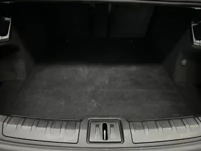 Porsche Taycan 2023 - 68800 EUR, 94000 km - AUTO.MOTO.pt - 94000km - foto 12 de 20