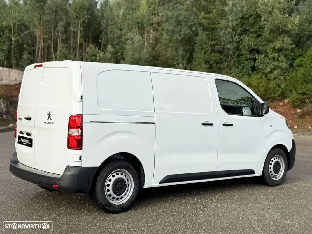 Peugeot EXPERT 1.6 BlueHDi L2H1 Premium 2019 - 12900 EUR, 173010 km - AUTO.MOTO.pt - 173010km - foto 14 de 21