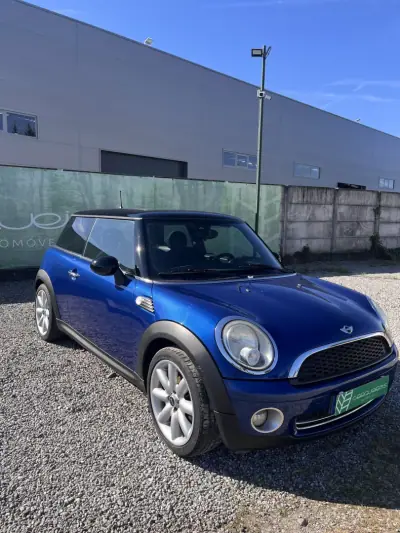 MINI Cooper 2009 - 8750 EUR, 117850 km - AUTO.MOTO.pt - 117850km - foto 2 de 8