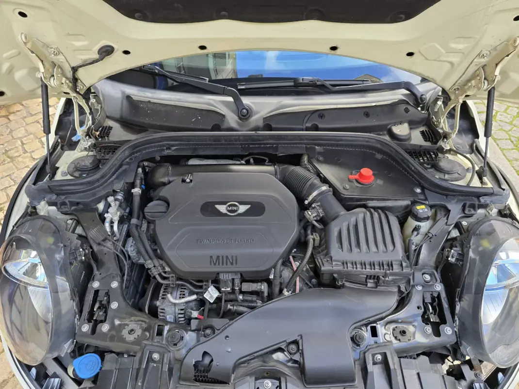 MINI Cooper 2017 - 14999 EUR, 166333 km - AUTO.MOTO.pt - 166333km - foto 24 de 24