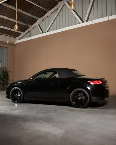 Audi TT Roadster 2018 - 24990 EUR, 136000 km - AUTO.MOTO.pt - 136000km - foto 2 de 23
