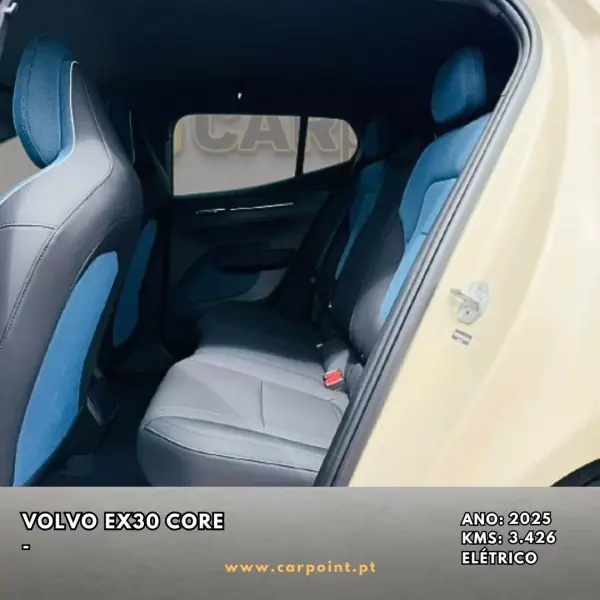 Volvo EX 30 2025 - 38900 EUR, 3426 km - AUTO.MOTO.pt - 3426km - foto 8 de 10